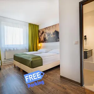 hotellátogatás